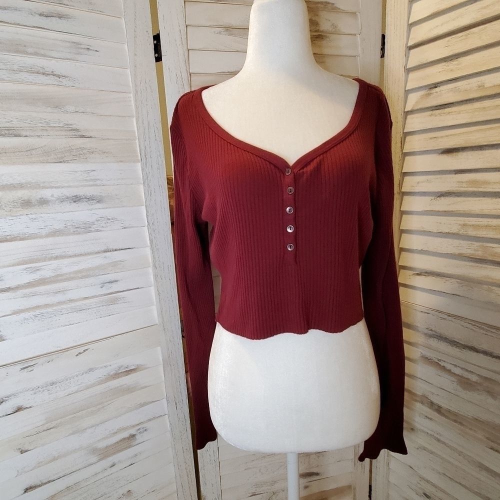 Cropped Henley